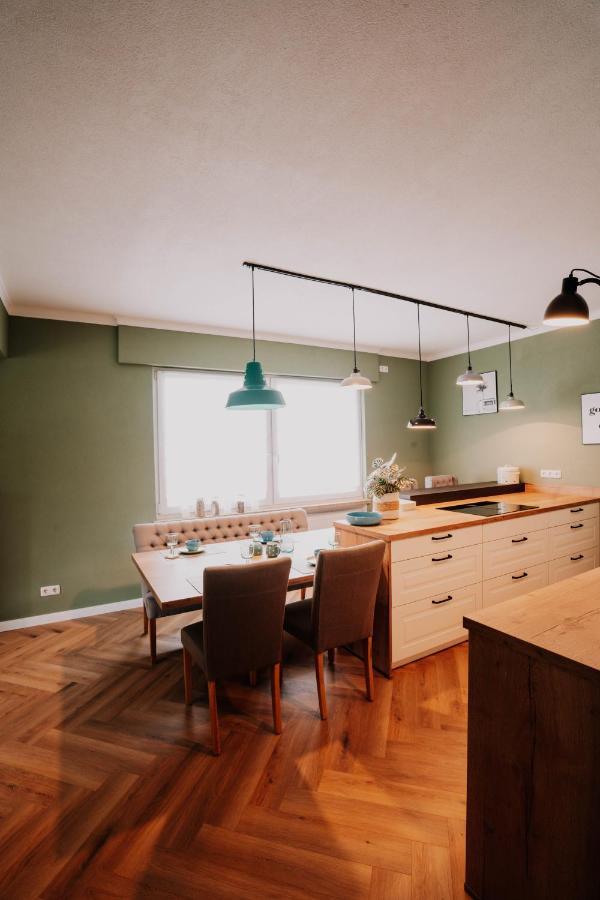 Soonwald Loft I Garten I Kamin I Riesige Wohnkueche Apartment *